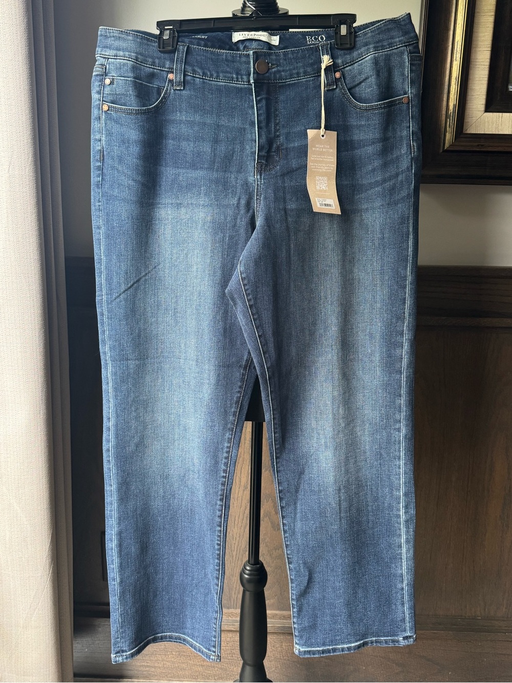 Liverpool Straight-Leg Jeans in Medium Blue Wash 18W nwt